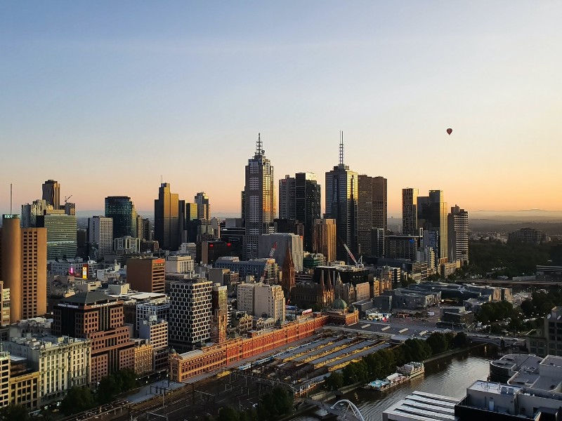 Australiens Citylights, Küstenstraßen, Regenwald & Riff