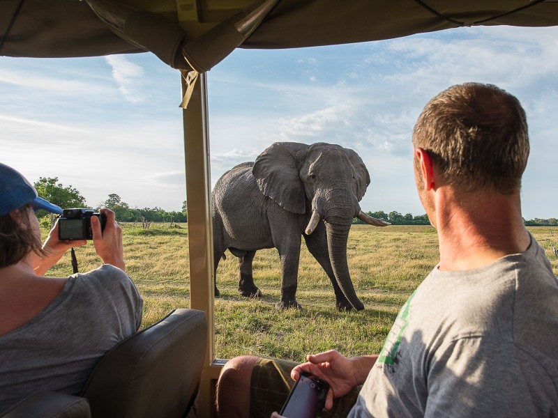 Sunway Botswana Land Cruiser Bruce Taylo