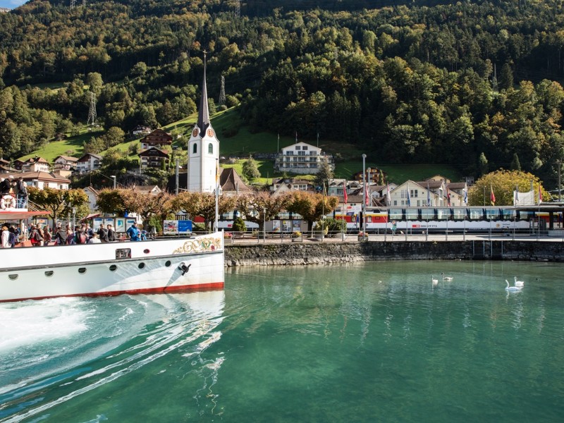 Gotthard Panorama Express