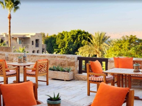 Mövenpick Resort & Spa Dead Sea Lounge