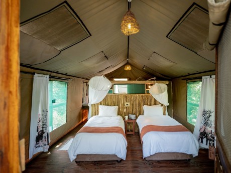 Nata Lodge-Luxury Tent-Interior-1 (Custo