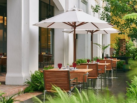 Restaurant, The Stripes Hotel