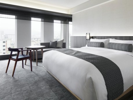 Zimmerbeispiel, The Thousand Kyoto