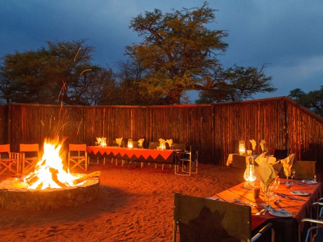 Intu Afrika Camelthorn Kalahari Lodge_Na