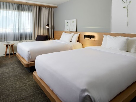 Inn at the Forks - Standard 2-Queenbed 