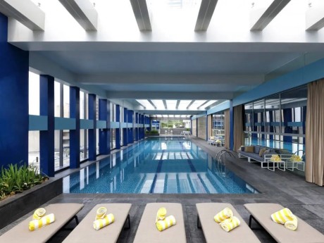 Pool, Makati Diamond Residences