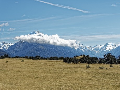 Moutain in Aoraki Mount Cook Village 