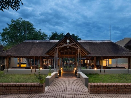 Skukuza Safari Lodge_Südafrika_237035_am