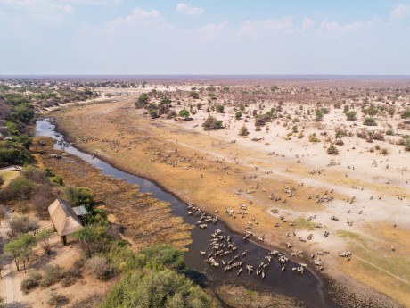 Leroo La Tau_Botswana_Aerial-01