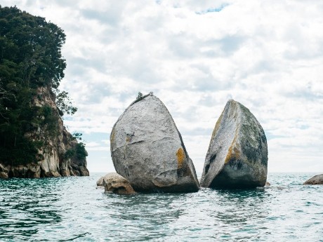Rocks in Kaiteriteri