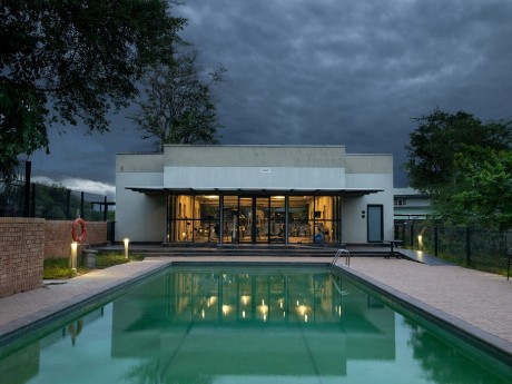 Skukuza Safari Lodge_Südafrika_Pool©TOUR