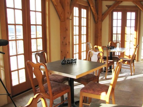 The Lodge at Black Rapids - Restaurant