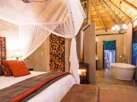 Makalali River Lodge_River Lodge-Thatche