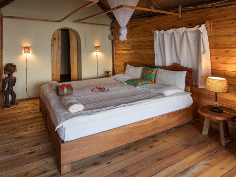 Mutanda Lake Resort
