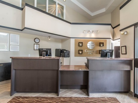 Comfort Inn Huntsville - Lobby