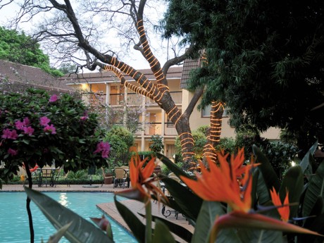 Protea Hotel Balalaika Sandton_PoolTerra