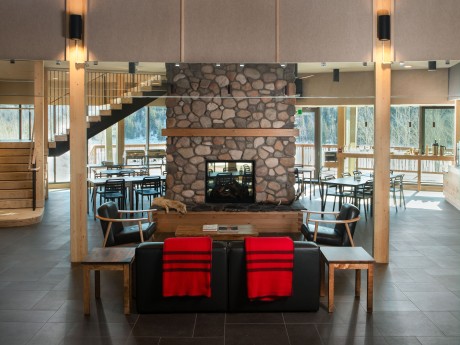 Metis Crossing at Smoky Lake - Lobby