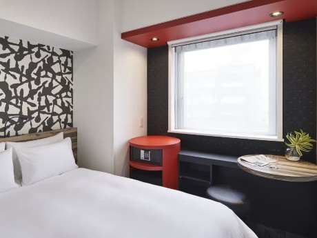 Zimmerbeispiel, The b Asakusa