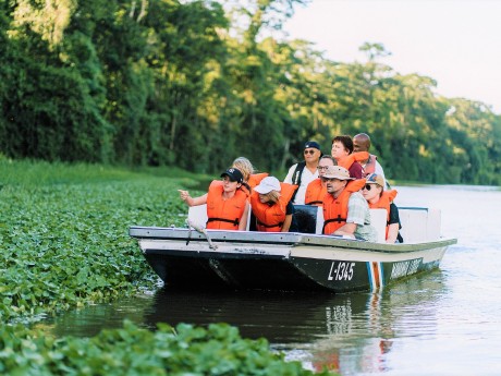 Mawamba Lodge Boat Tour 1