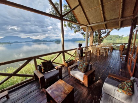 Mutanda Lake Resort