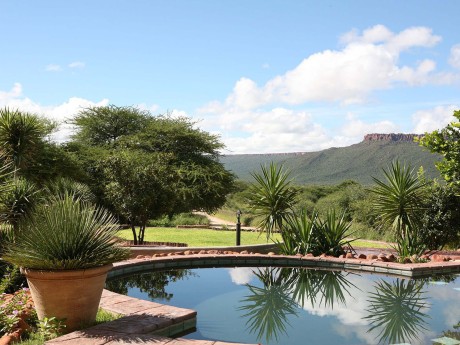 Waterberg Guestfarm_Namibia_pool_01